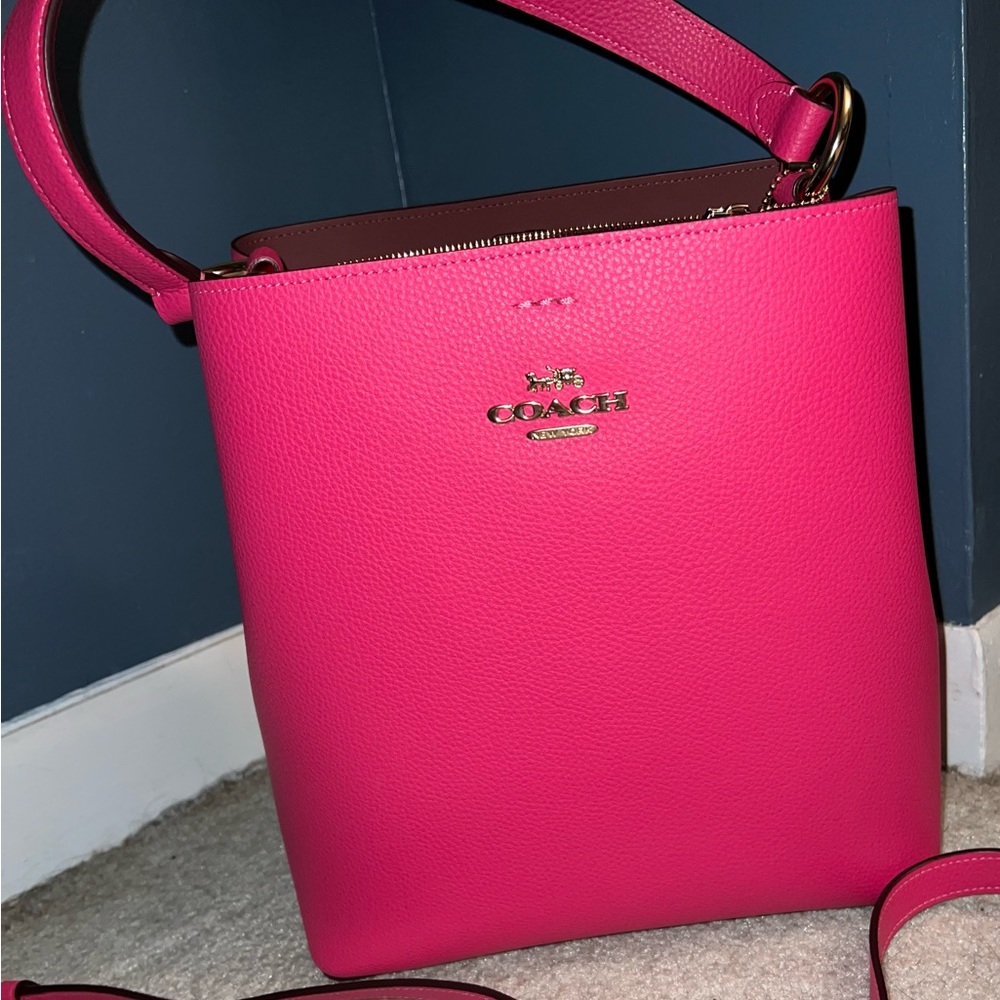 Coach town bucket bag